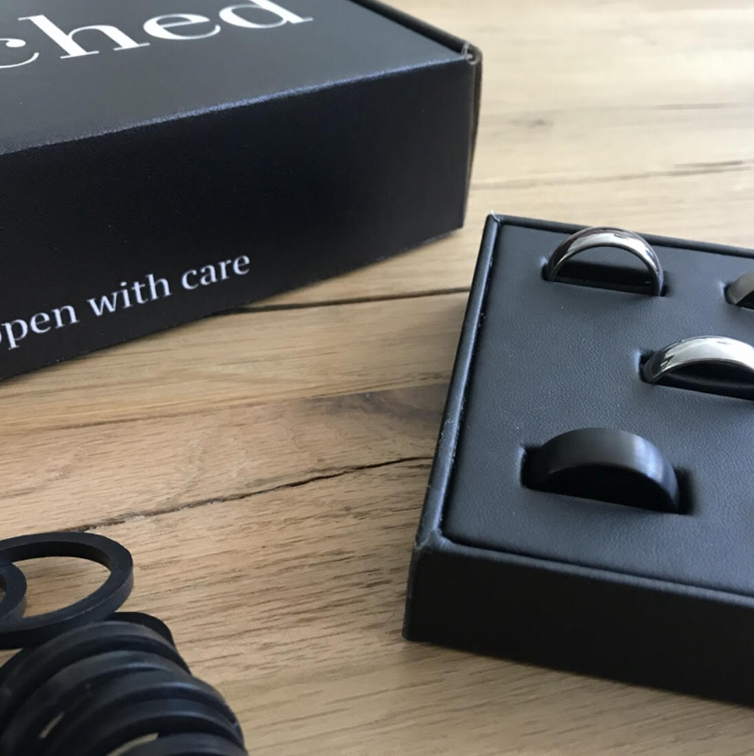 Hey Grooms, There’s A Better Way To Shop For Your Wedding Band.