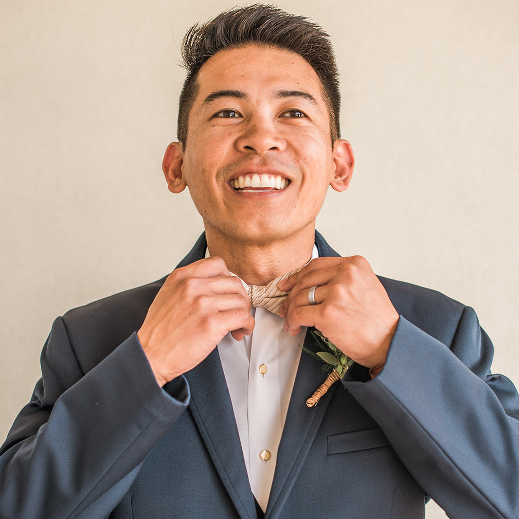 When Should I Start Shopping for My Wedding Band?