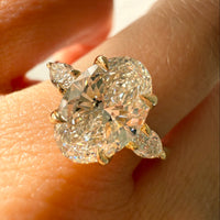 The Signature Three Stone with Pear Lab Side Diamonds | 2.04CT Oval Lab Diamond | 14K YG