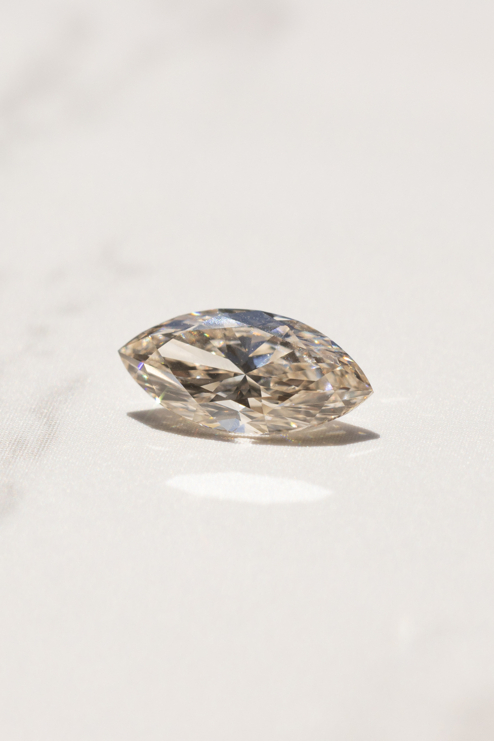 M_Colored_Natural_Marquise_cut_diamond.png