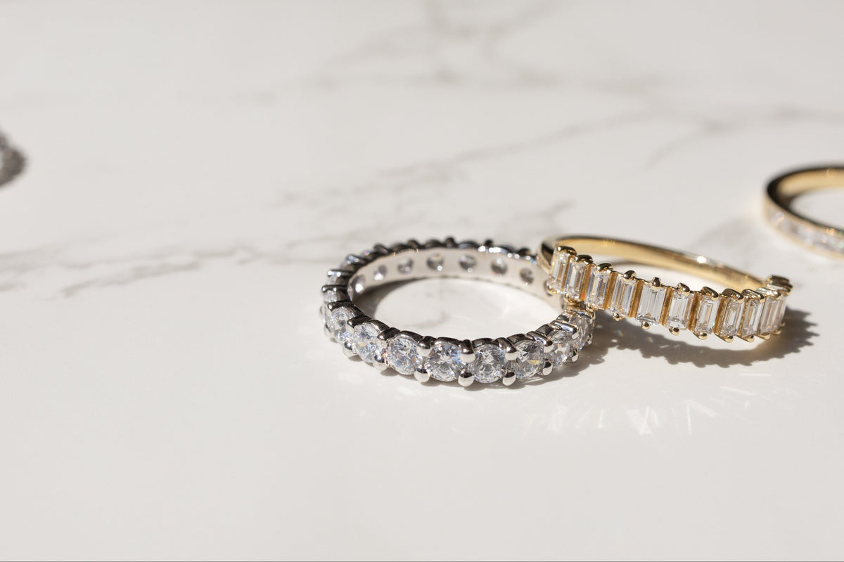diamond_wedding_band_banner_cfed35bf-a9c4-42c5-be28-421c05516fcc.jpg