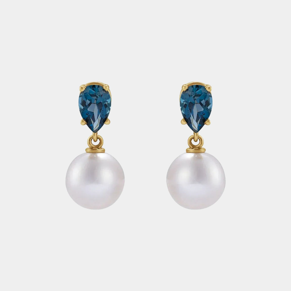 Pear / Yellow Gold | Hitched Fine Jewelry