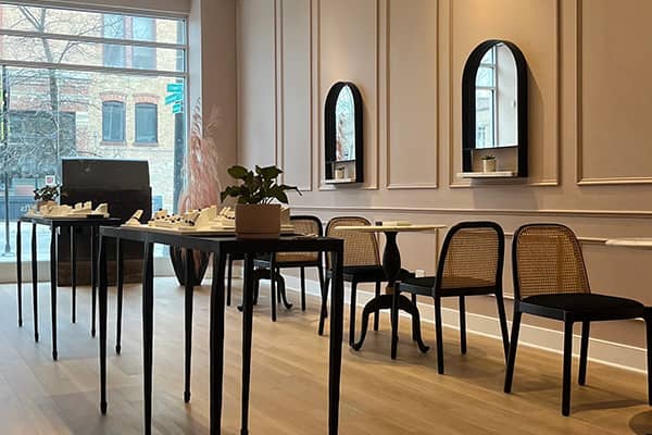 home-page-section-chicago-showroom.jpg__PID:71e70083-2fb1-45d0-8274-b638080e7fe8