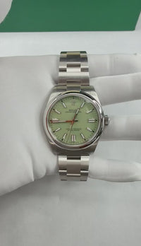 Rolex Oyster Perpetual 134300 — view 4
