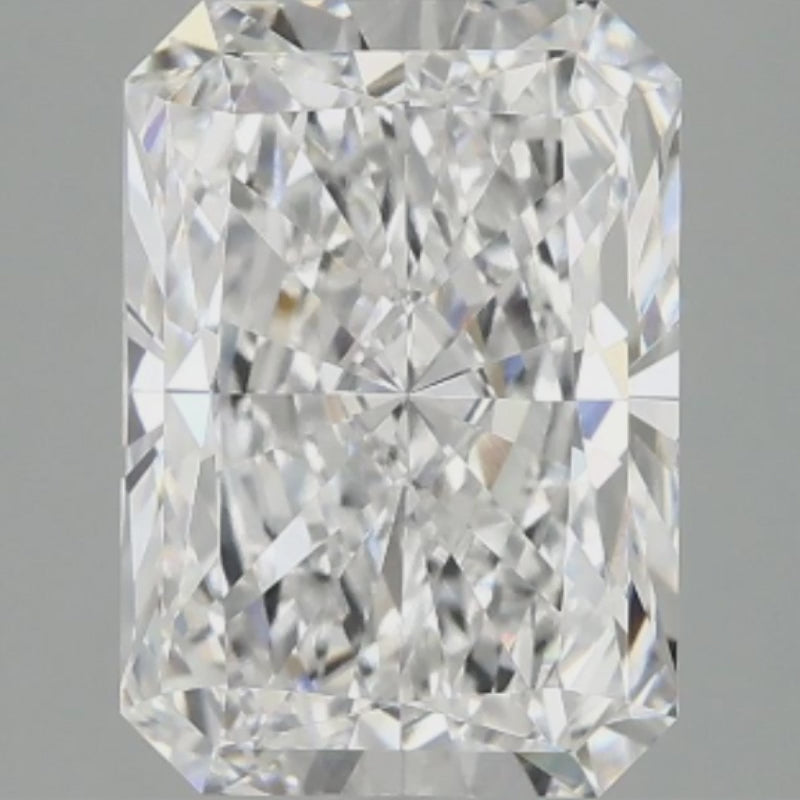 Radiant | 3.10 D VVS2 | LG691560110