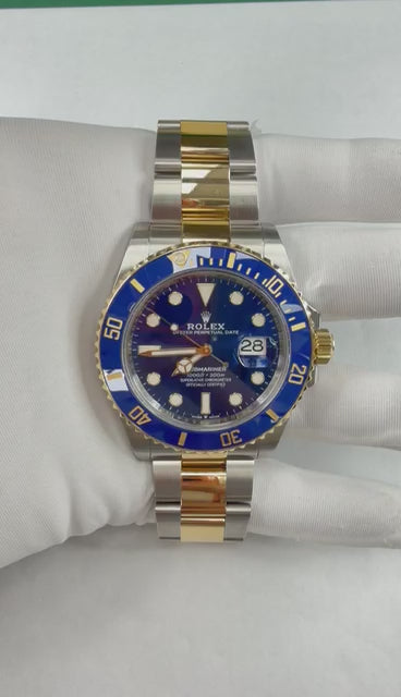 Rolex Submariner Date 126613LB — view 4