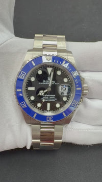 Rolex Submariner Date 126619LB — view 4
