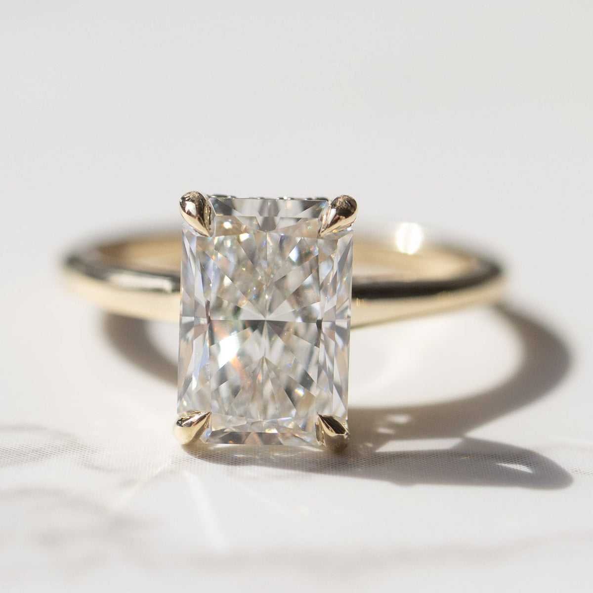 The Signature Cathedral Hidden Halo | 2.53CT Radiant Lab Diamond | 14K YG | Hitched Fine Jewelry