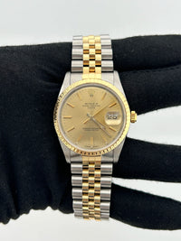Rolex Oyster Perpetual Date 15223 — view 2