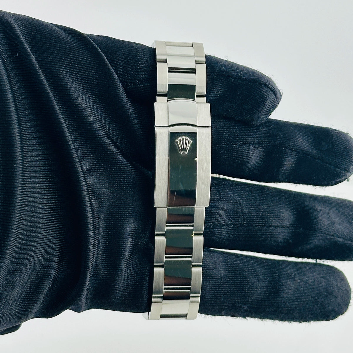 Rolex Datejust 126300 — view 4