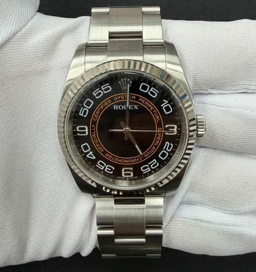 Rolex Oyster Perpetual 116034 — view 2