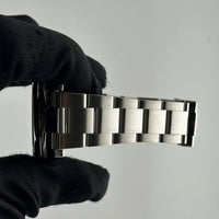 Rolex Oyster Perpetual 116000 — view 4