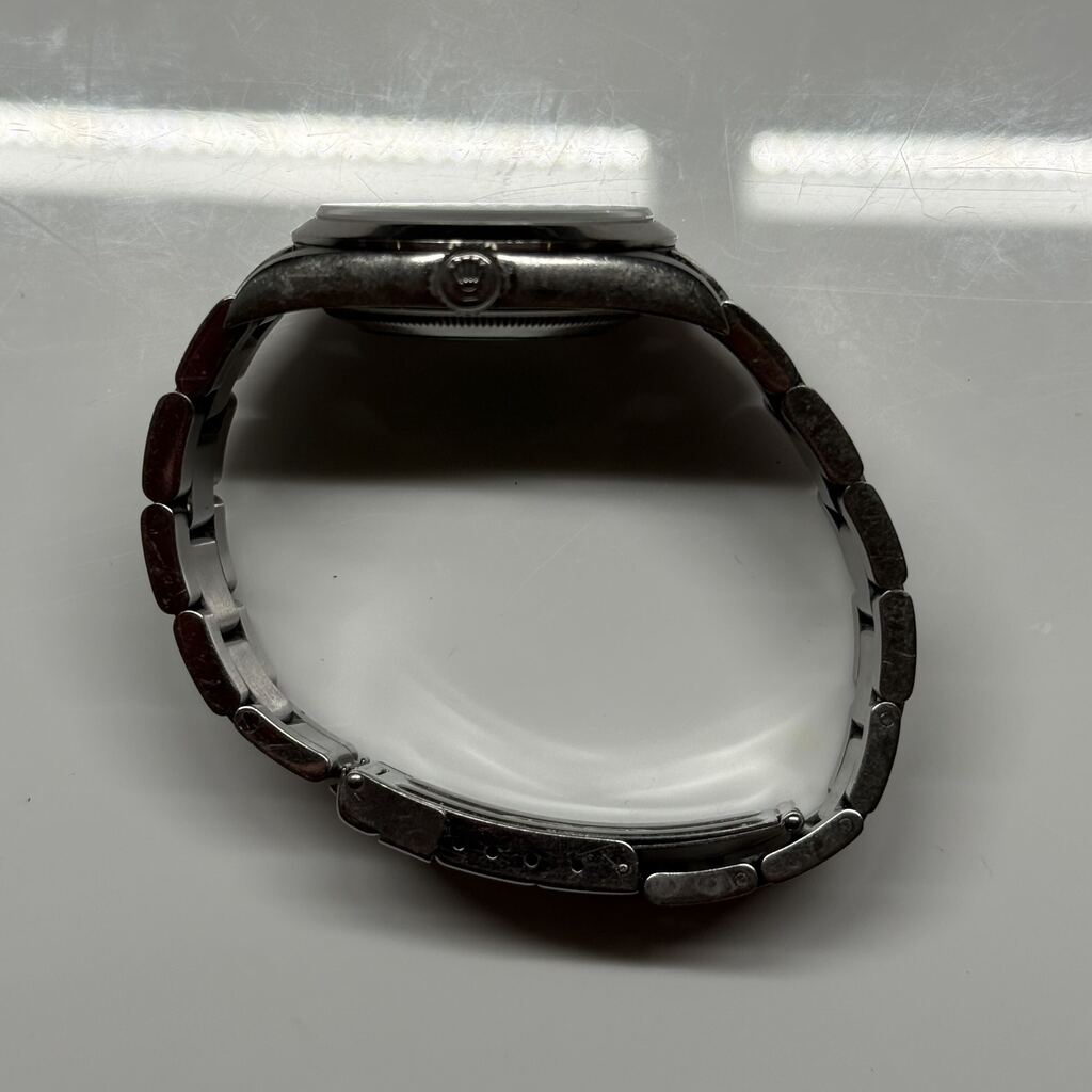 Rolex Explorer 114270 — view 2
