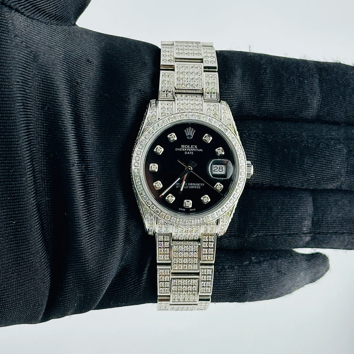 Rolex Oyster Perpetual Date 115200 — Very Good | Hitched Fine Jewelry