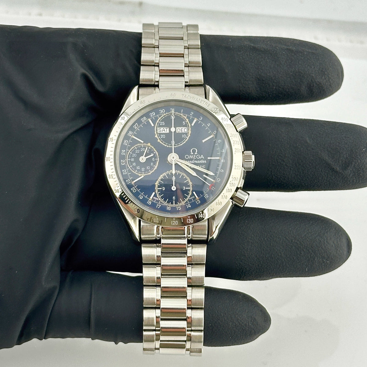 Omega Speedmaster Day Date 3521.80.00 — view 2