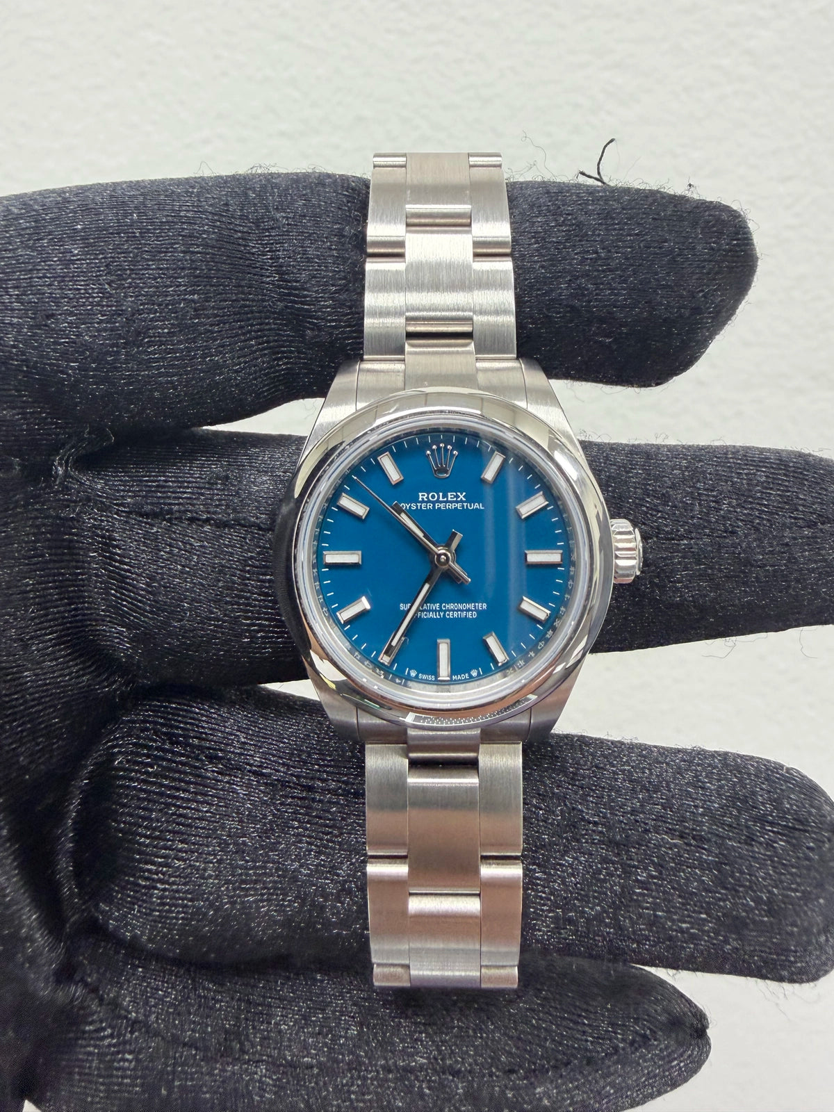 Rolex Oyster Perpetual 28 276200 — view 2