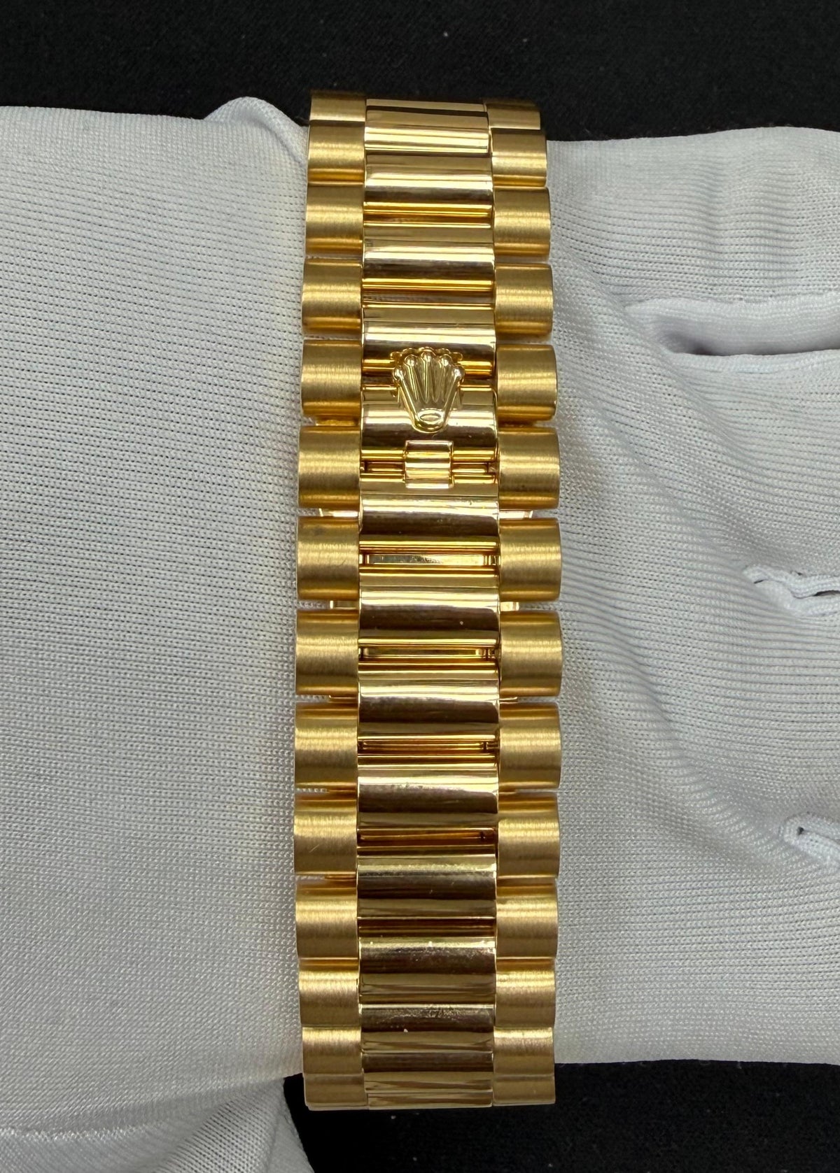 Rolex Day-Date 228238 — view 4