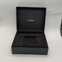Tudor Black Bay 79683 — view 4