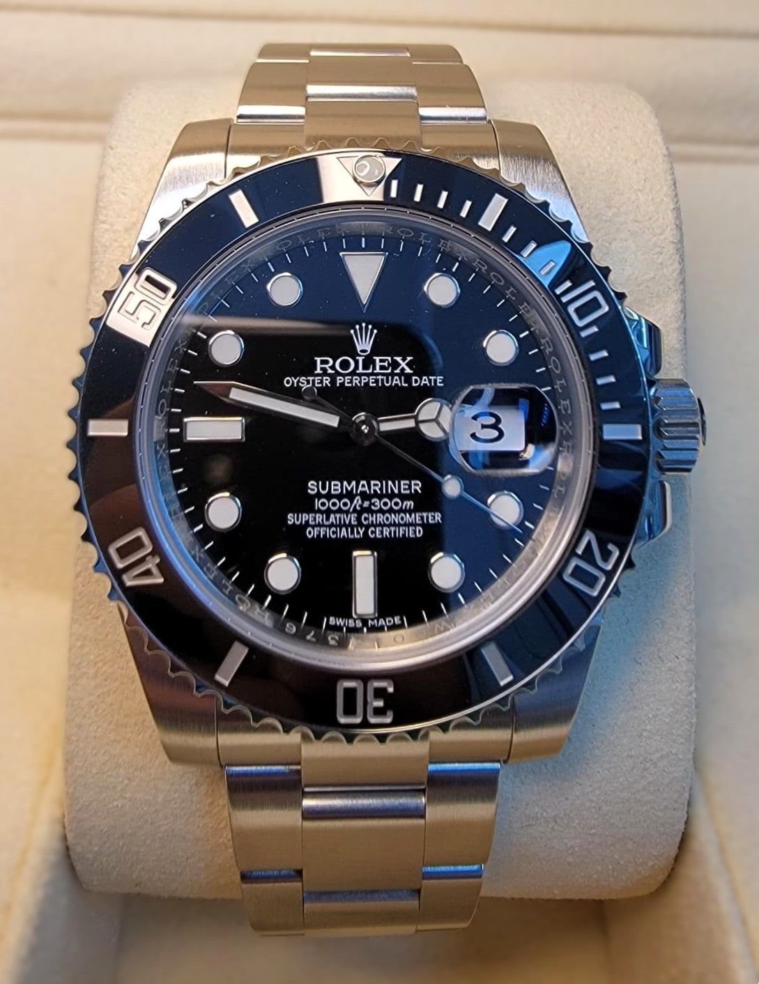 Rolex Submariner Date 116610LN — view 2