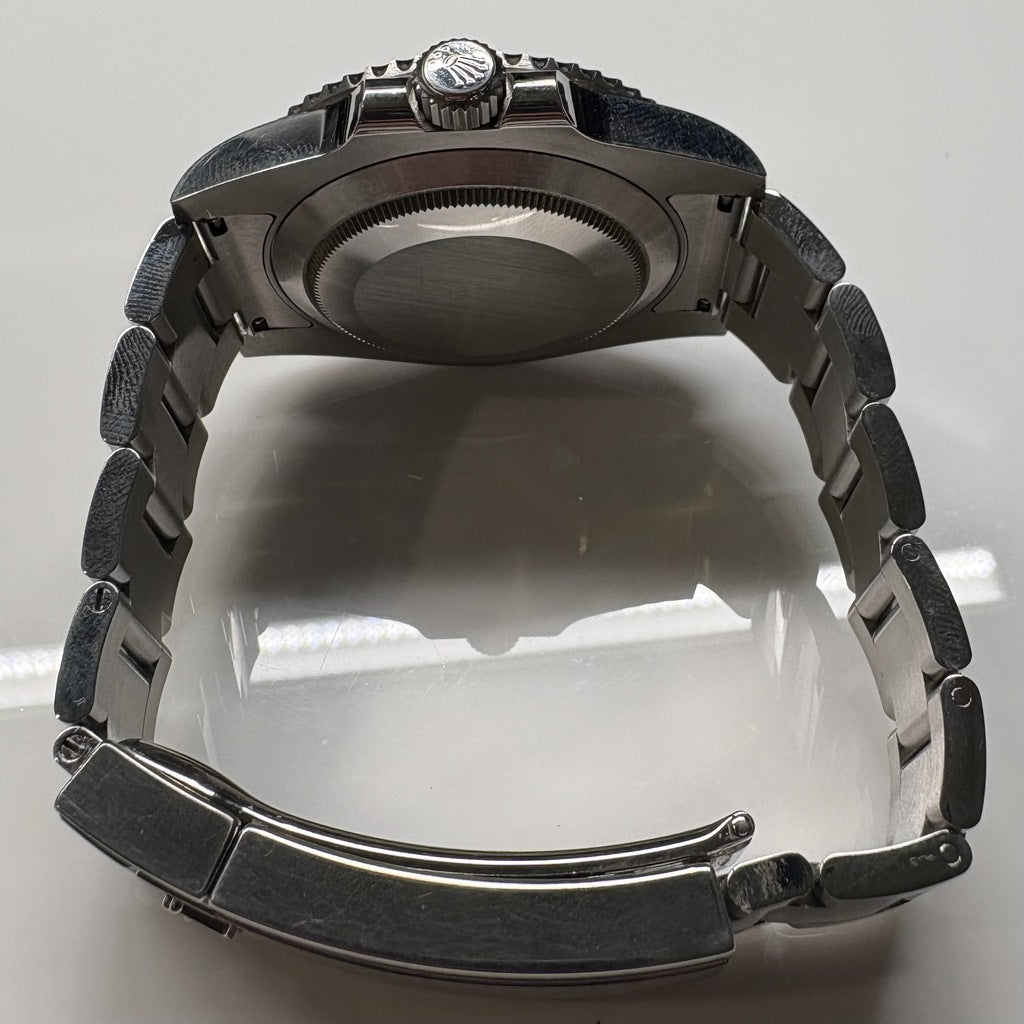 Rolex Submariner Date 116610LN — view 2