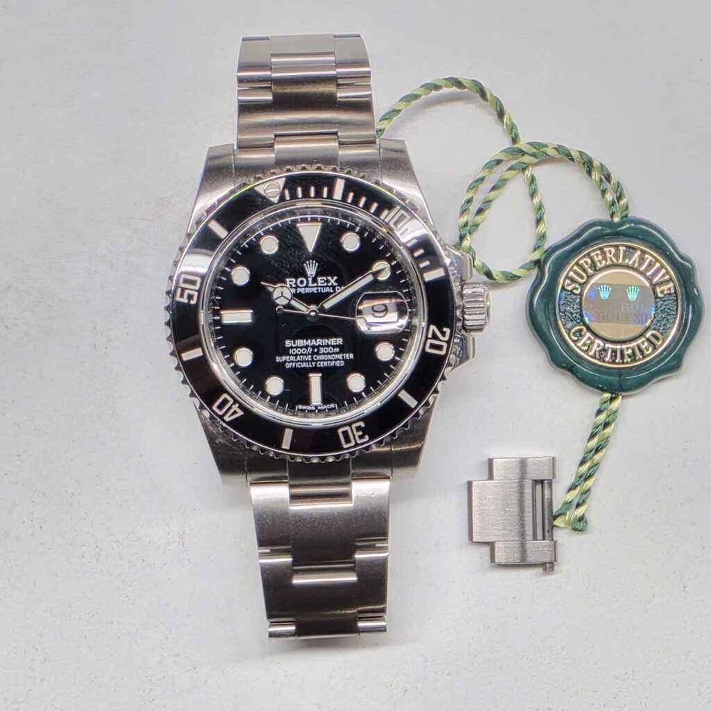 Rolex Submariner Date 116610 — view 3