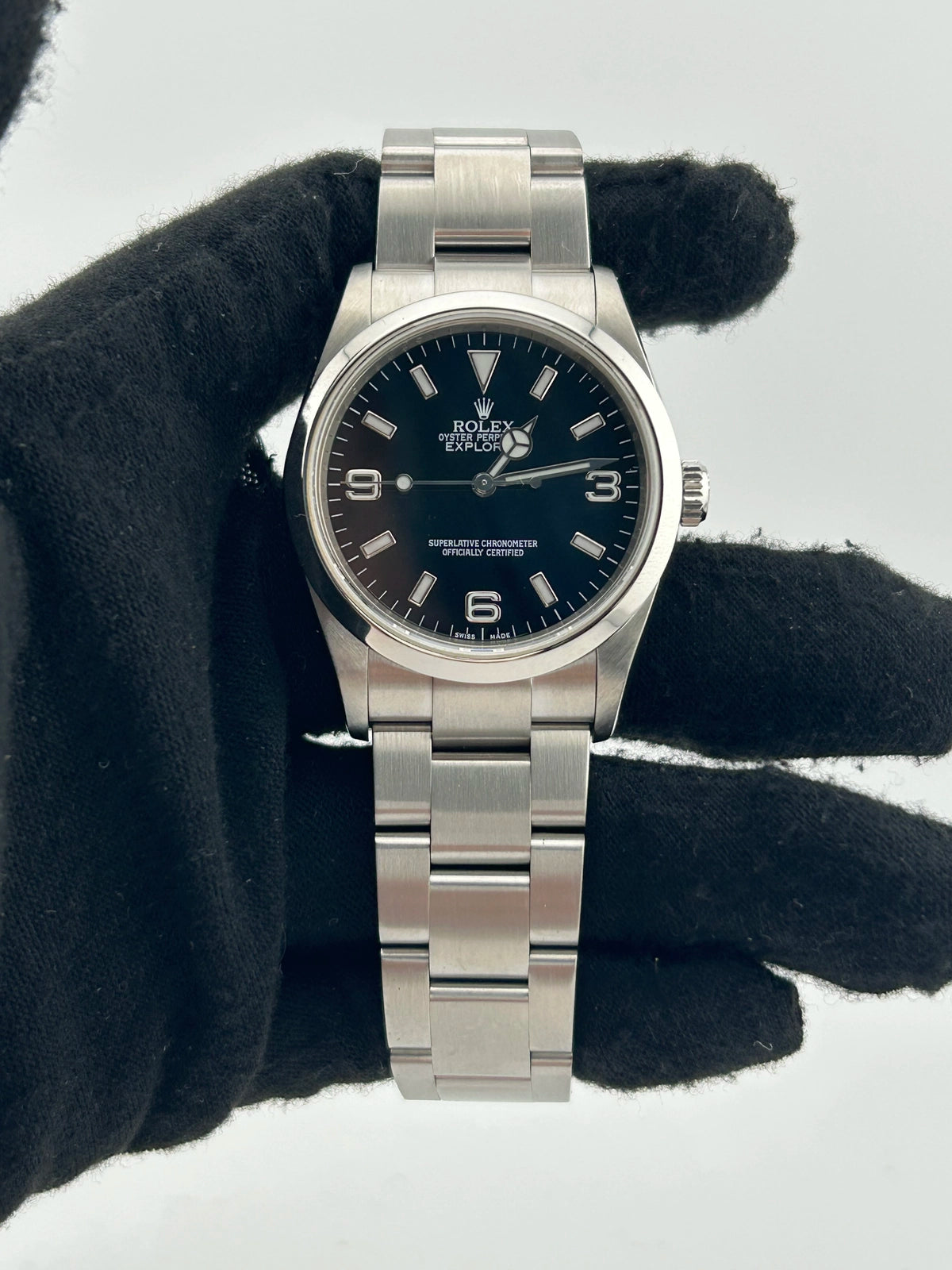 Rolex Explorer II 114270 — view 2