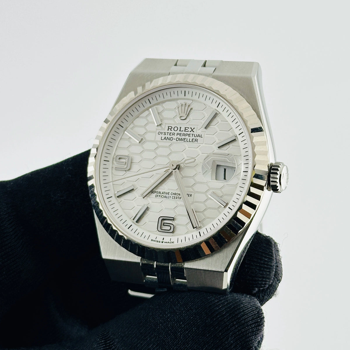 Rolex Sea-Dweller 127334 — view 3