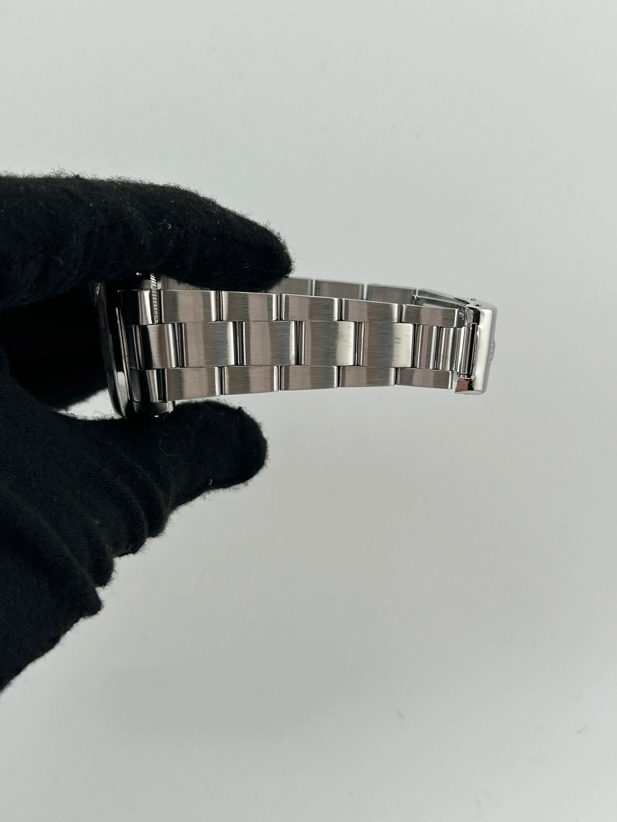 Rolex Oyster Perpetual Date 1500 — view 5
