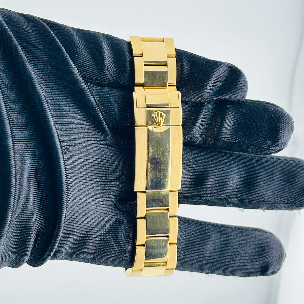 Rolex GMT-Master II 116718LN — view 4