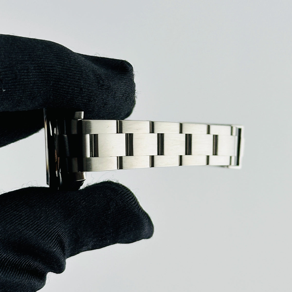 Rolex Oyster Perpetual 26 176200 — view 5
