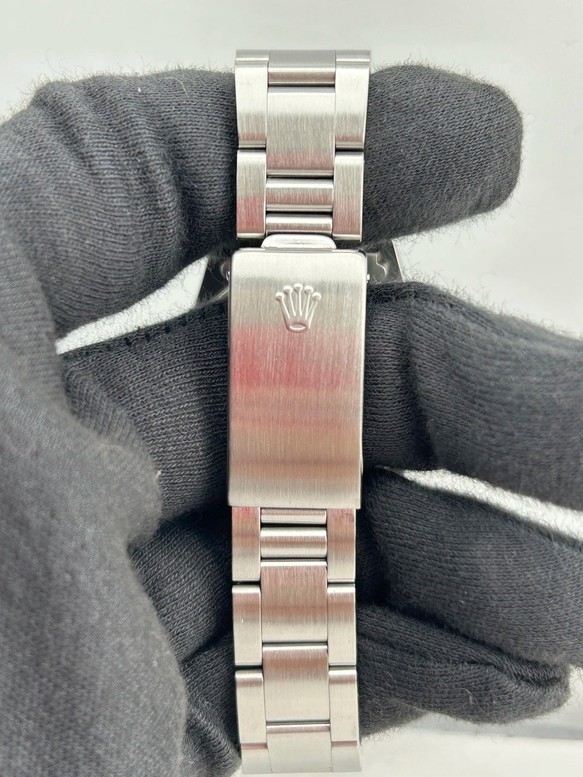 Rolex Oyster Perpetual Date 15210 — view 4