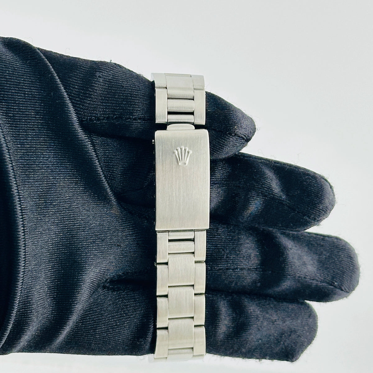 Rolex Oyster Perpetual Date 15000 — view 4