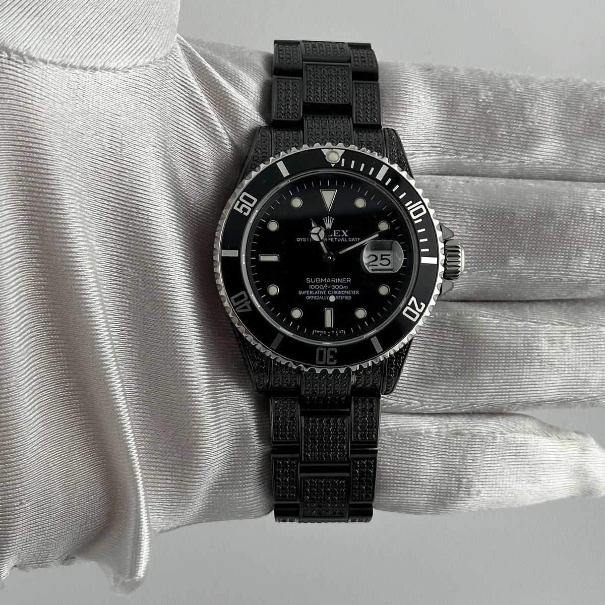 Rolex Submariner 16610 — Very Good 1994 | Hitched Fine Jewelry