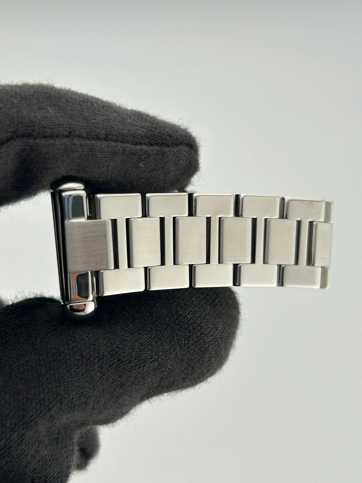 Cartier Tank Solo W5200013 — view 5
