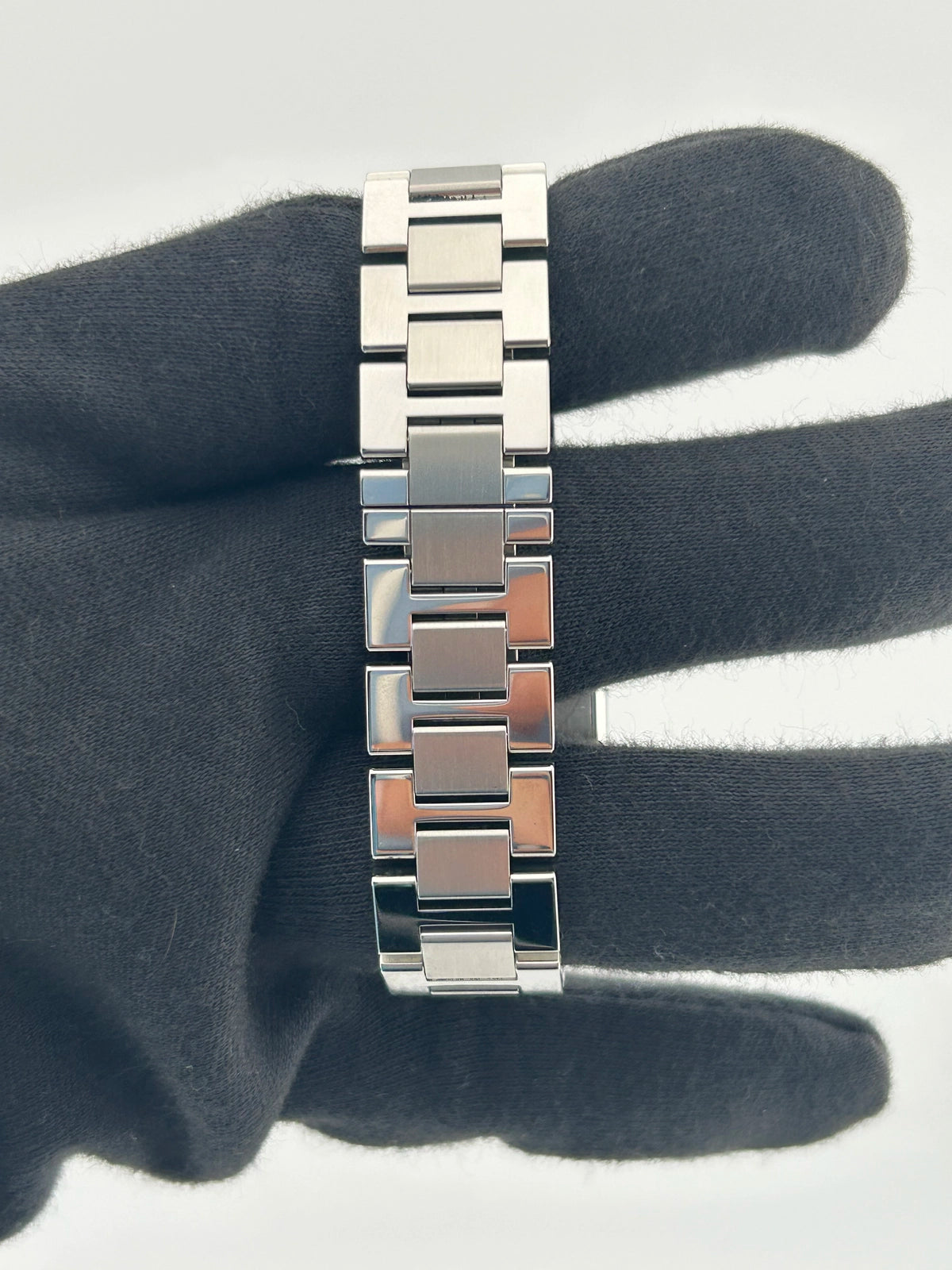 Cartier Tank Solo W5200013 — view 6
