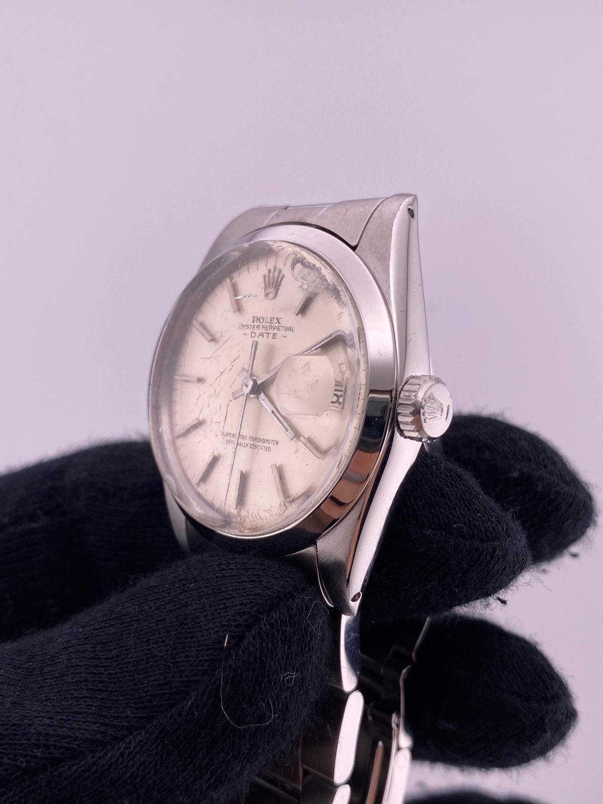 Rolex Oyster Perpetual Date 1500 — view 3