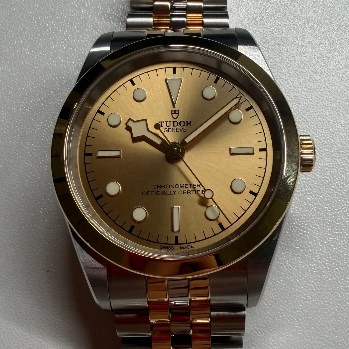 Tudor Black Bay 79683 — view 1
