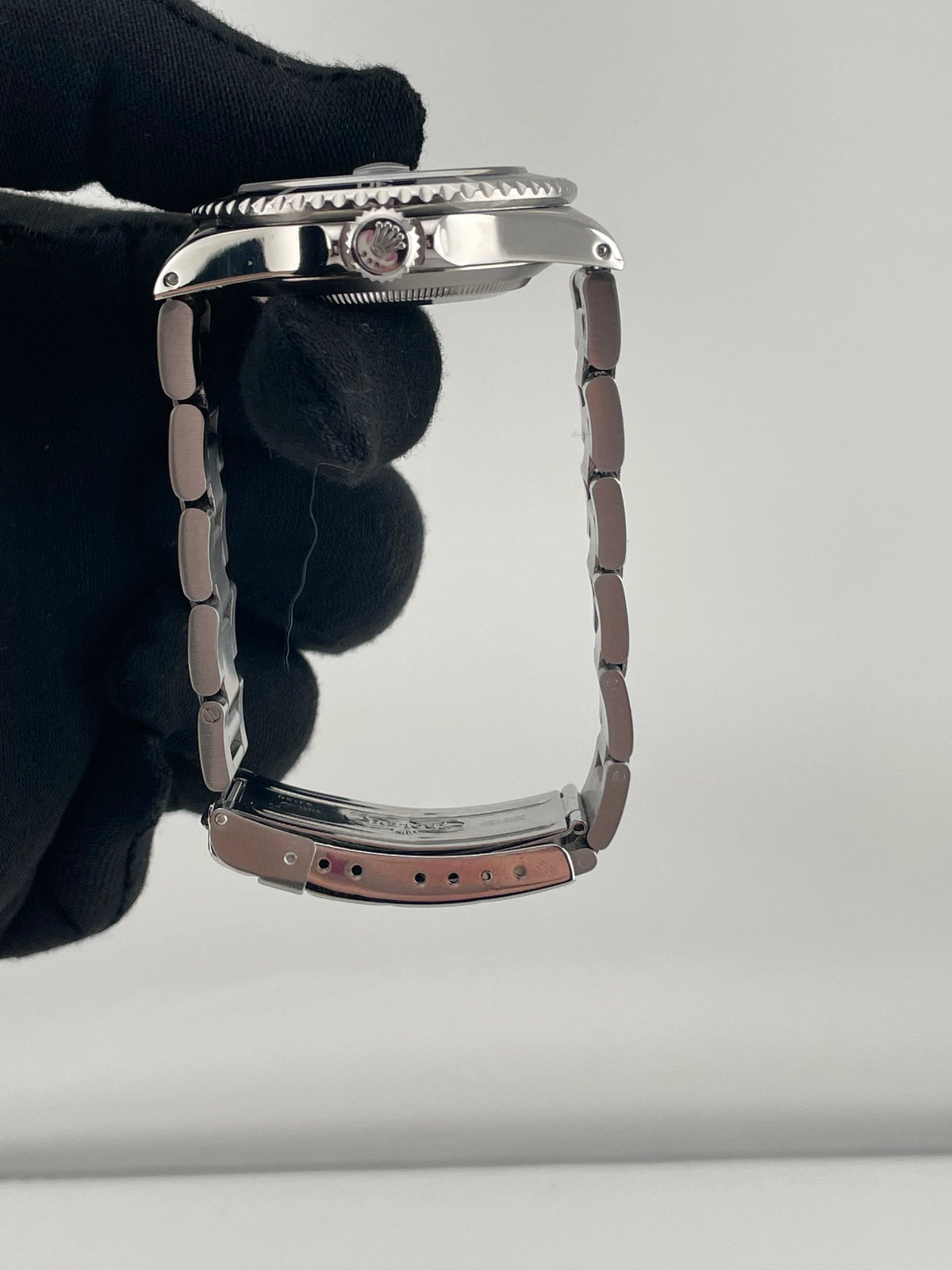 Rolex Submariner Date 16610 — view 6