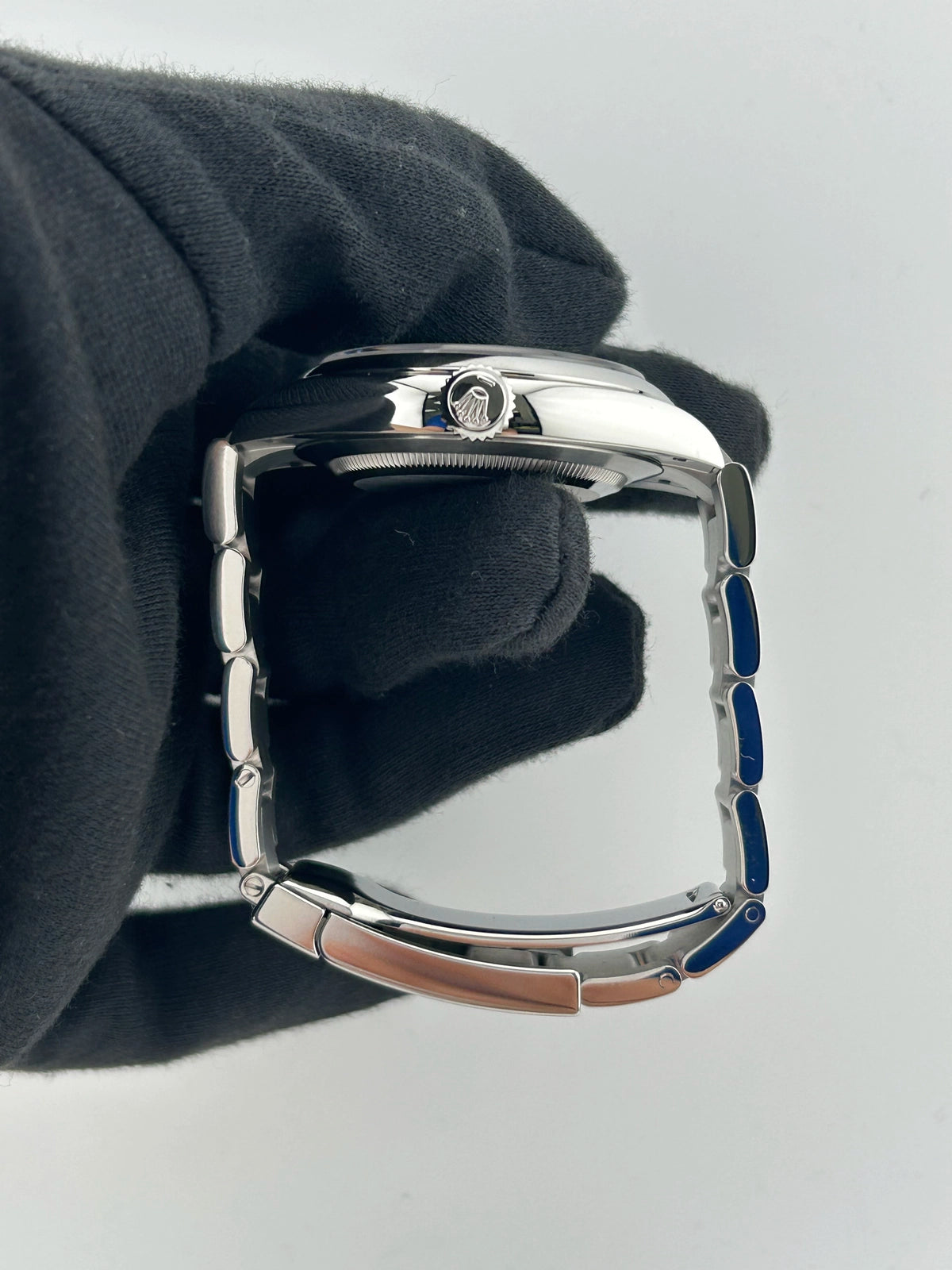 Rolex Oyster Perpetual 41 134300 — view 6