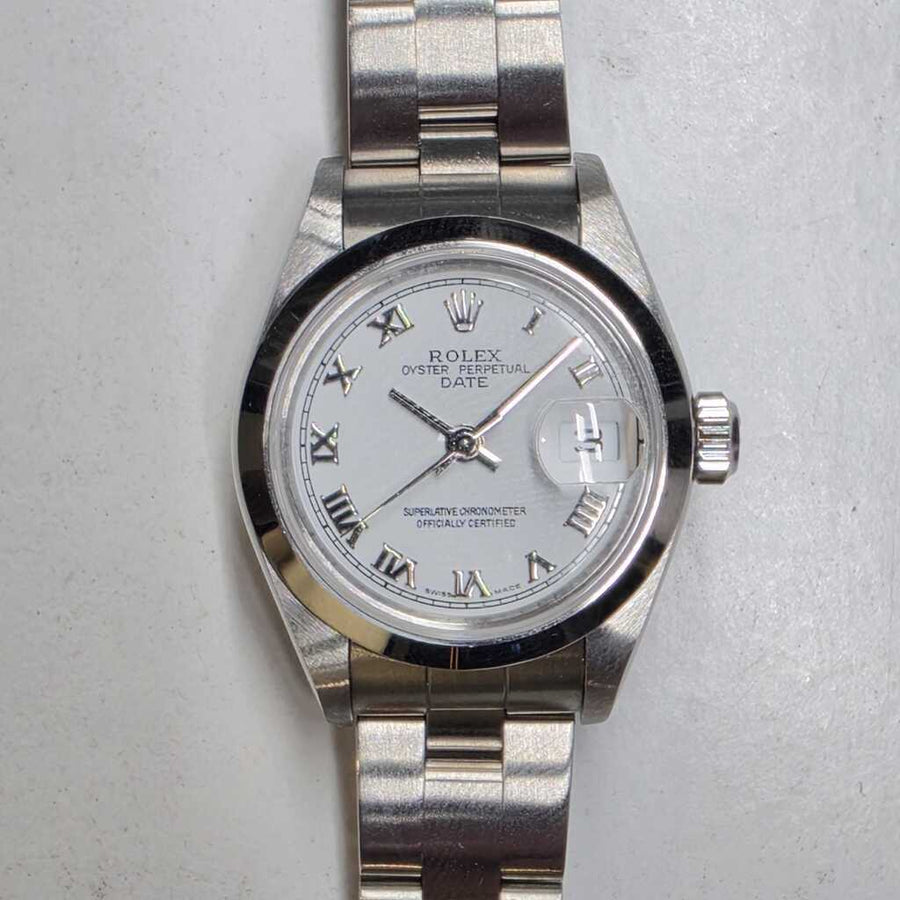 Rolex Oyster Perpetual 26 79160 — view 1