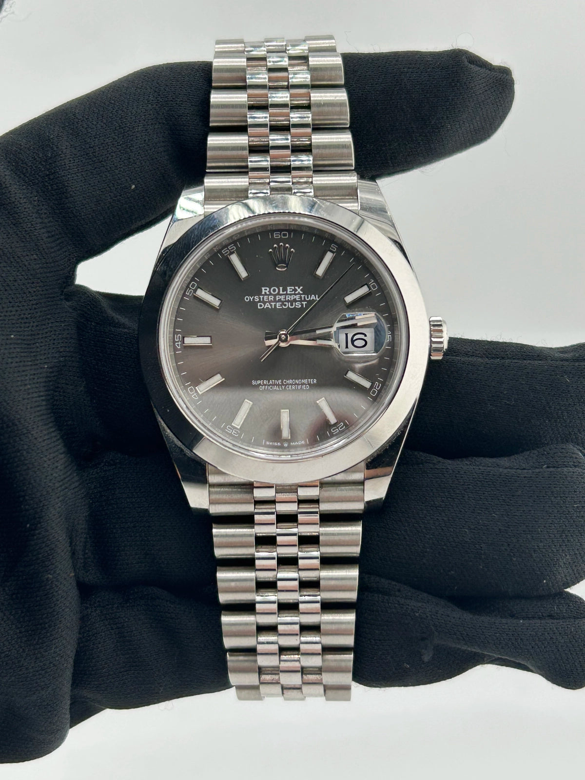 Rolex Datejust 41 126300 — view 2