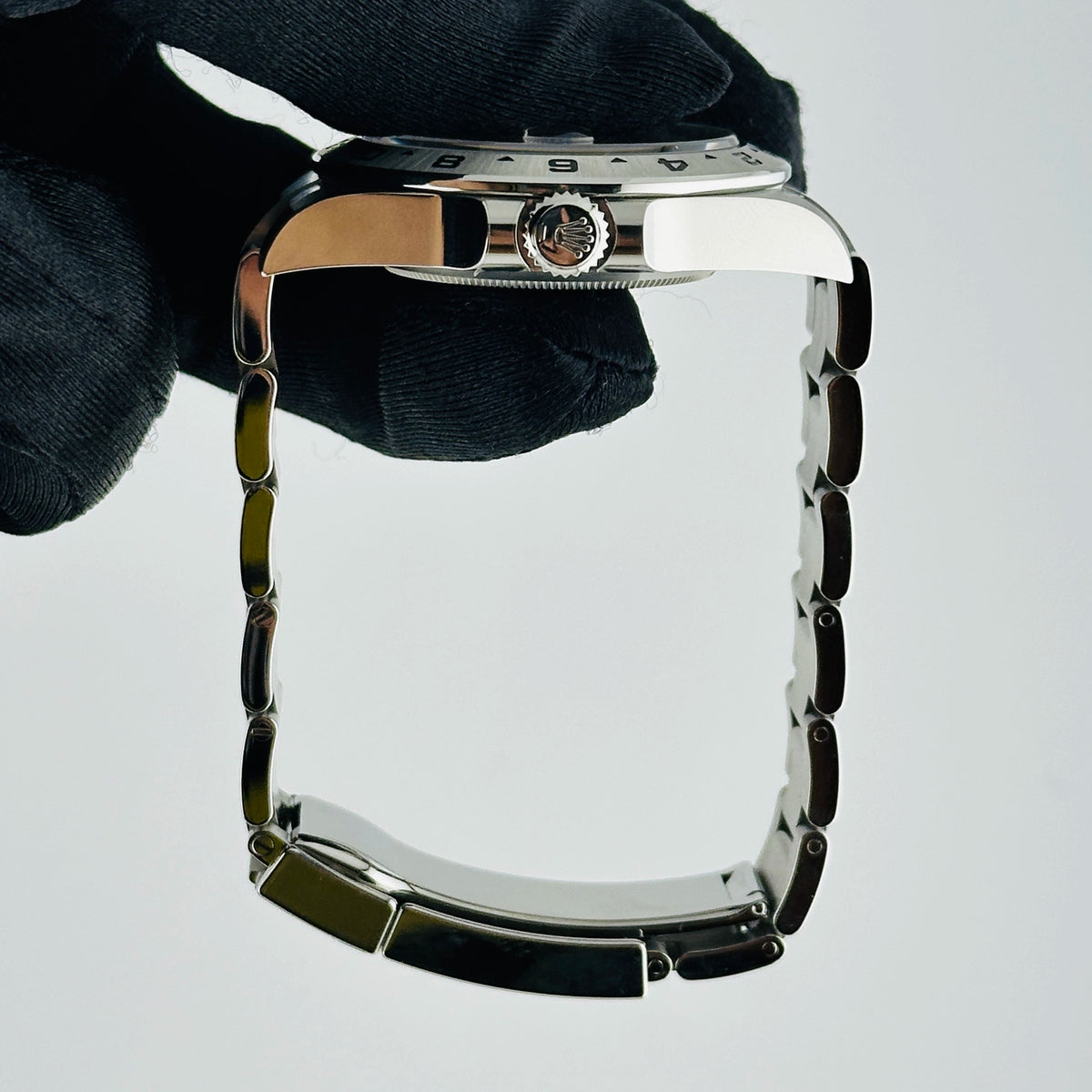 Rolex Explorer II 216570 — view 5