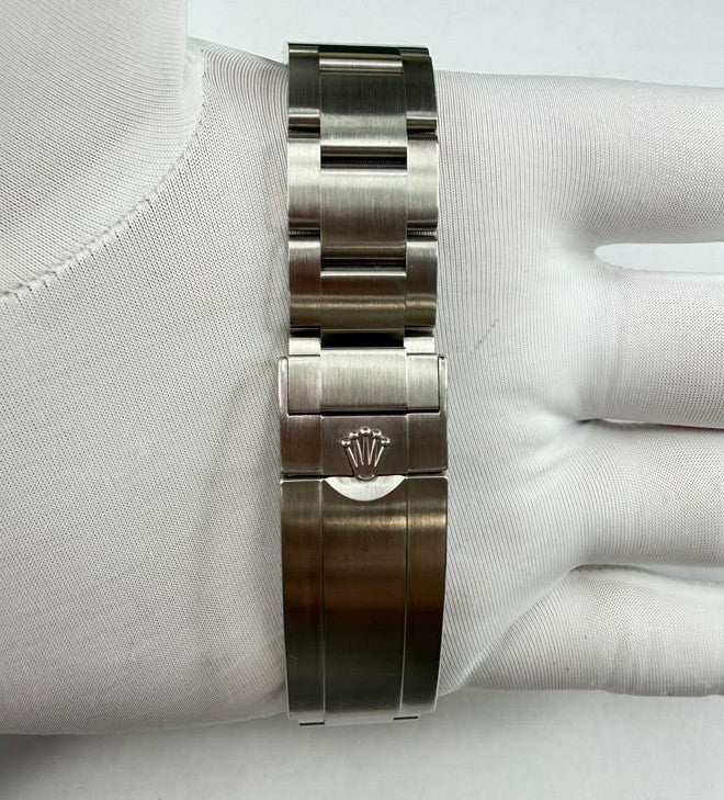 Rolex Submariner Date 116610LV — view 4