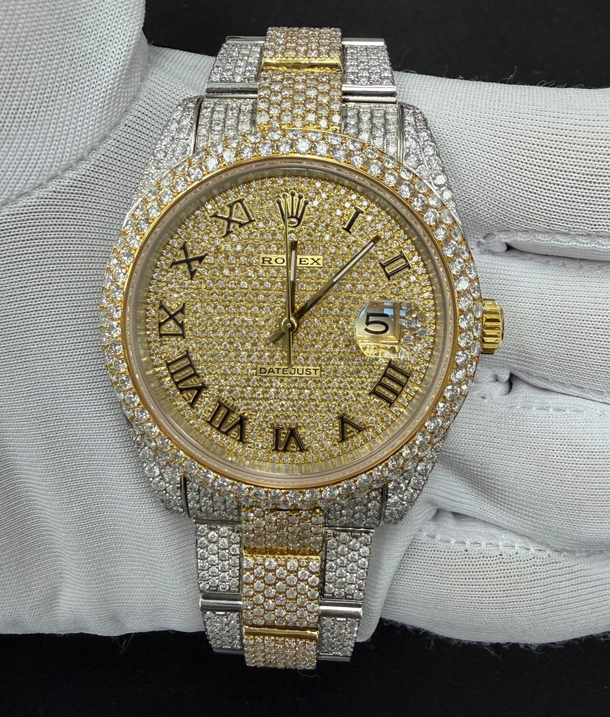 Rolex 126300 — view 2