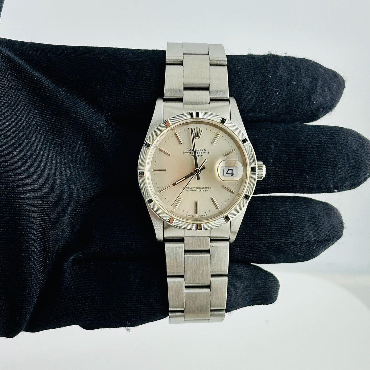 Rolex Oyster Perpetual Date 15210 — view 2