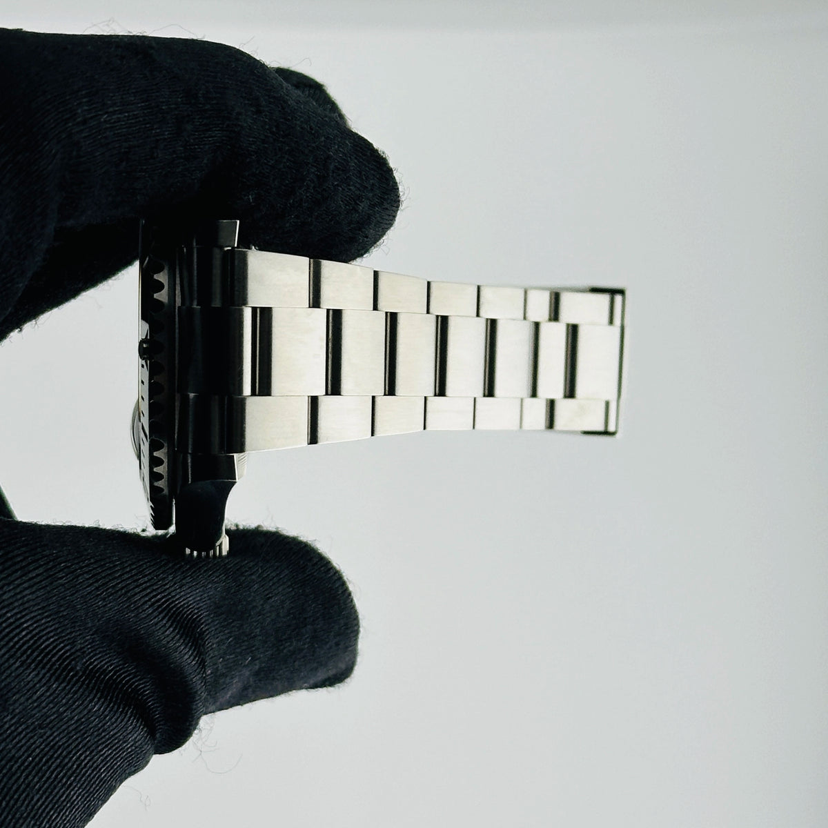 Rolex Submariner Date 126610LN — view 5