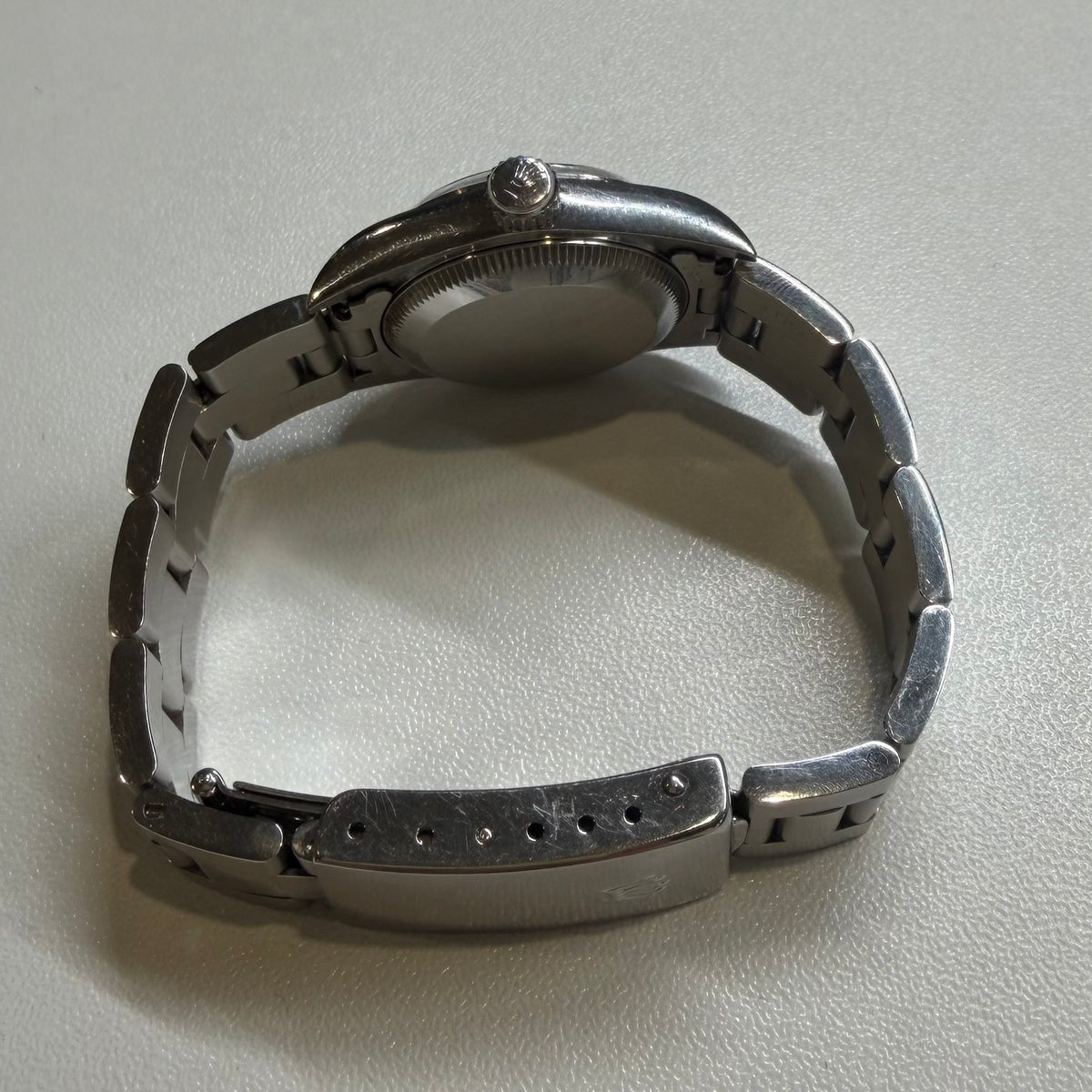 Rolex Oyster Perpetual 67180 — view 2