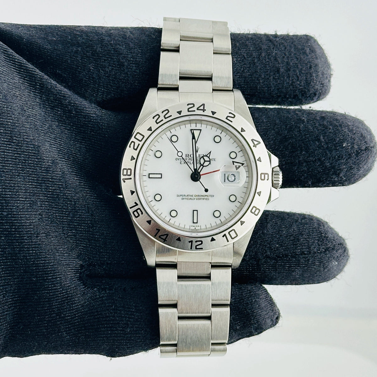 Rolex Explorer II 16570 — view 2