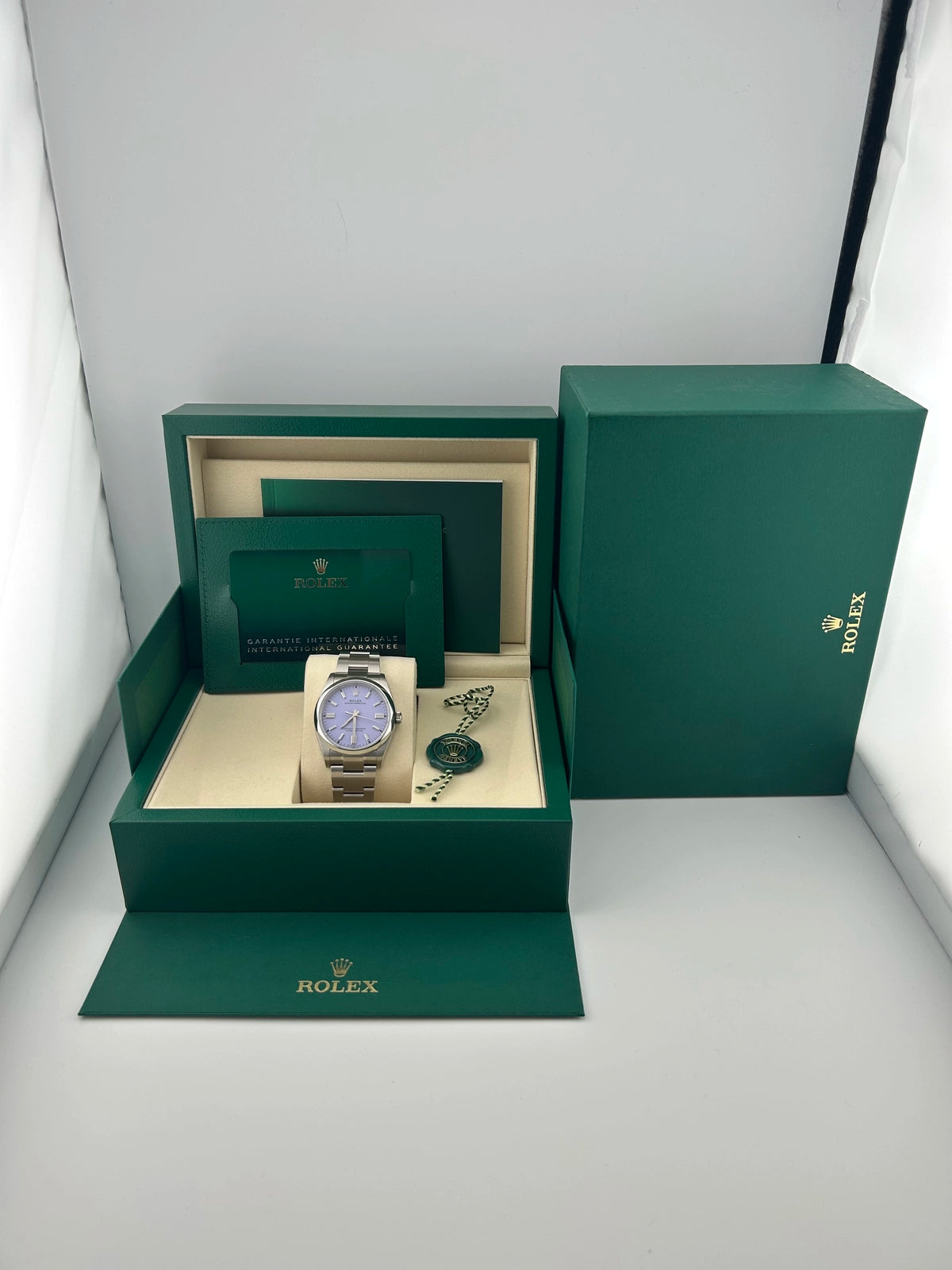 Rolex Oyster Perpetual 36 126000 — view 7