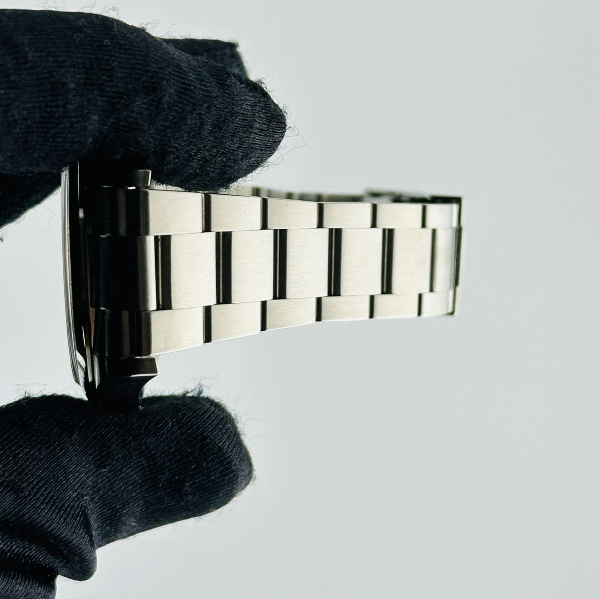Rolex Explorer II 214270 — view 4